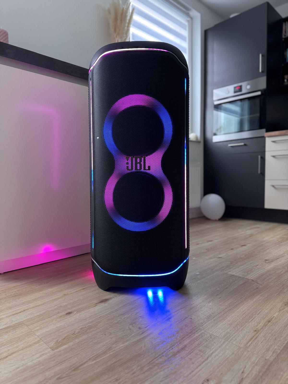 JBL Ultimate